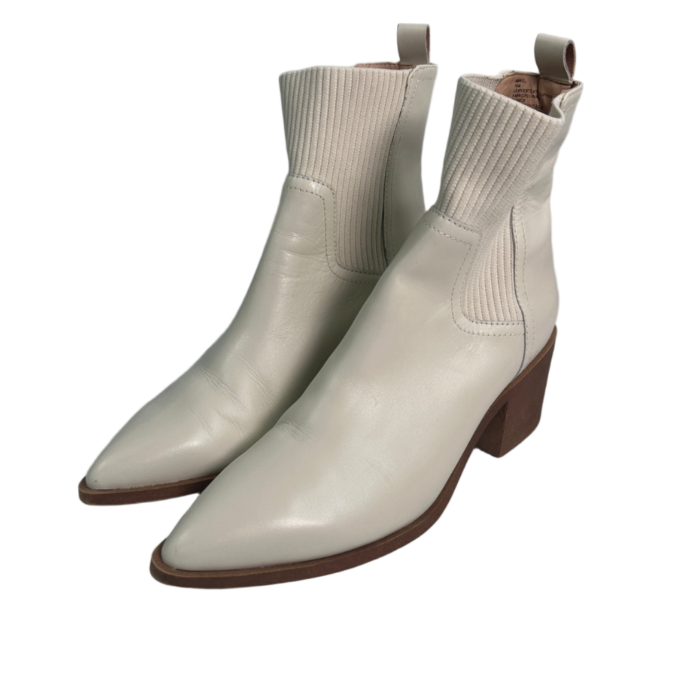Steve Madden Cream Pointed Toe Ankle Booties